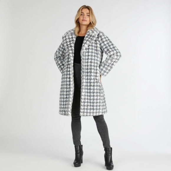 NWT Houndstooth Print Faux Fur Coat - Picture 1 of 9